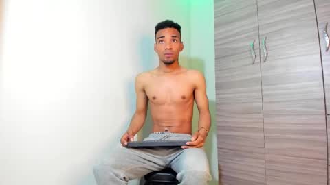 Snapshot of kenan_2601 chatting on 12/03/25, 07:01 kenan 2601 online show from 12/03/25, 07:01