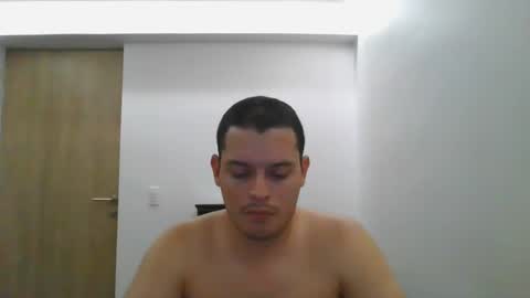 Snapshot of kenchoo chatting on 09/30/25, 11:43 kencho online show from 09/30/25, 11:43