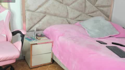 Aleja3 online show from 10/02/25, 10:55