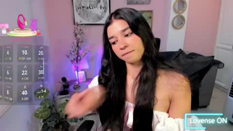 Carolina  online show from 01/06/26, 02:43