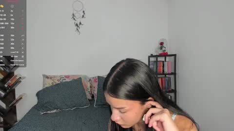 Kendal online show from 12/23/24, 03:01