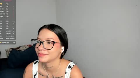 Kendal online show from 02/26/25, 03:41