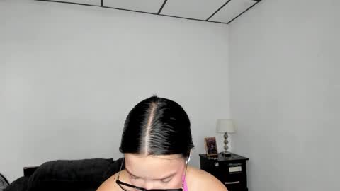 Kendal online show from 03/24/26, 02:22