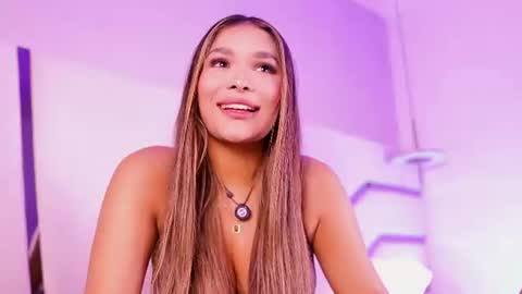 kendall_evanss_ online show from 06/23/26, 07:34