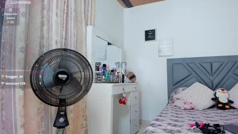 Kendall ewers online show from 12/17/24, 02:12