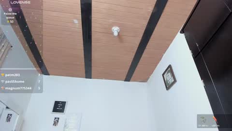 Kendall ewers online show from 12/30/24, 02:20