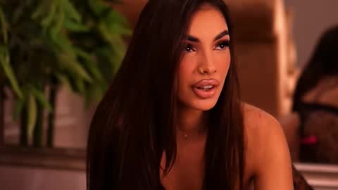 Snapshot of kendall_jolly chatting on 10/19/25, 04:46 Kendal online show from 10/19/25, 04:46