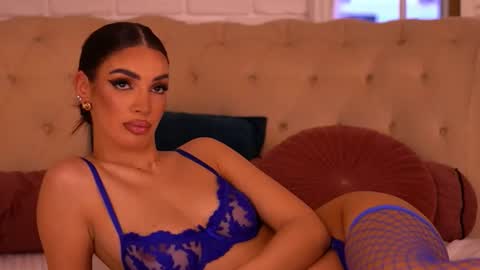 Snapshot of kendall_jolly chatting on 12/17/25, 11:11 Kendal online show from 12/17/25, 11:11