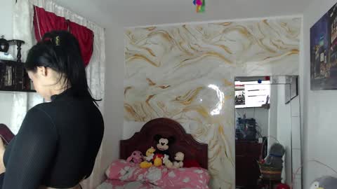 kendall  online show from 11/03/25, 04:14