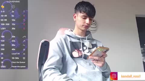 kendall ross online show from 09/25/25, 02:21