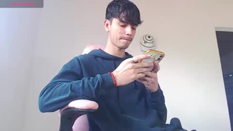 kendall ross online show from 10/15/25, 04:18