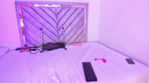 Kendall joy online show from 02/09/25, 06:54