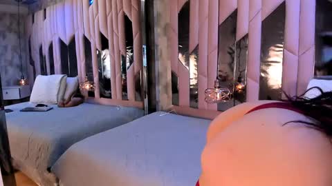 kendall online show from 04/18/26, 05:00