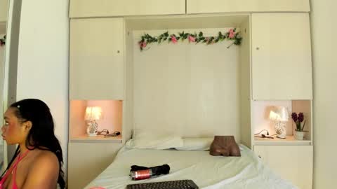 Kendal online show from 02/20/26, 01:00