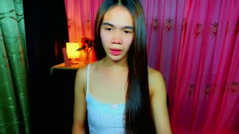 Kendall  online show from 04/22/26, 09:55