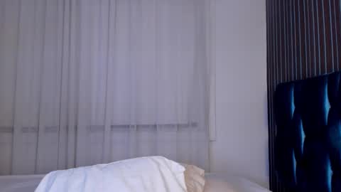 Kendal online show from 12/16/25, 05:12