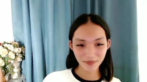 KENDAL online show from 11/17/25, 06:35