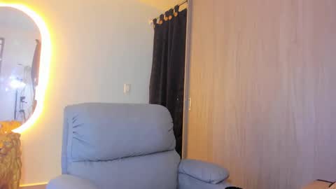 kendel_dimitri online show from 02/03/25, 04:35