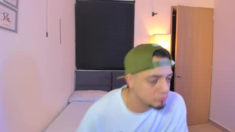 kendel_dimitri online show from 04/08/26, 04:56