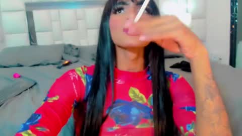 Kendra Bailey online show from 01/14/25, 01:04