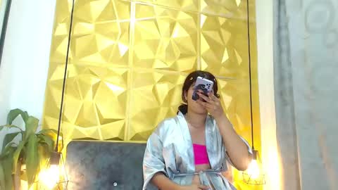 K E N D R A  online show from 01/31/25, 11:35