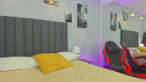 Kendra London online show from 03/17/26, 11:24