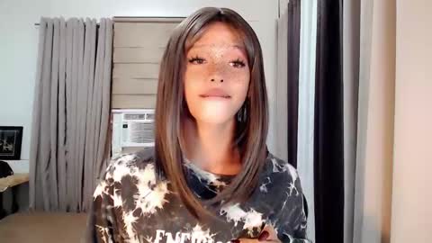 kendra_lunaxx online show from 02/21/26, 03:02