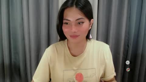 Snapshot of kendra_slut chatting on 02/02/25, 04:26 K E N D R A online show from 02/02/25, 04:26