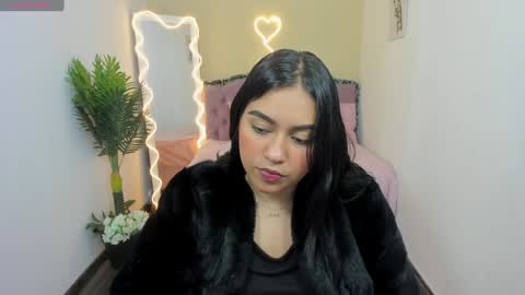 kendra online show from 01/08/25, 03:29