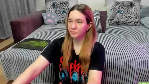 Snapshot of kendra_xx_ chatting on 03/20/26, 12:15 Kendra online show from 03/20/26, 12:15
