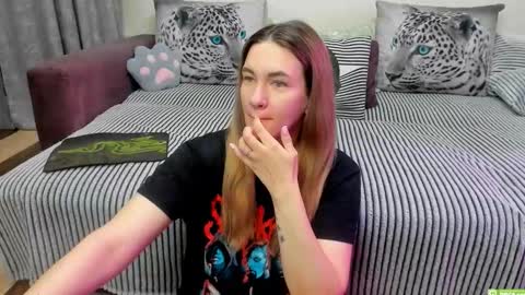 Snapshot of kendra_xx_ chatting on 04/03/26, 11:25 Kendra online show from 04/03/26, 11:25