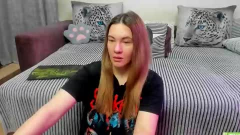 Snapshot of kendra_xx_ chatting on 04/05/26, 11:13 Kendra online show from 04/05/26, 11:13