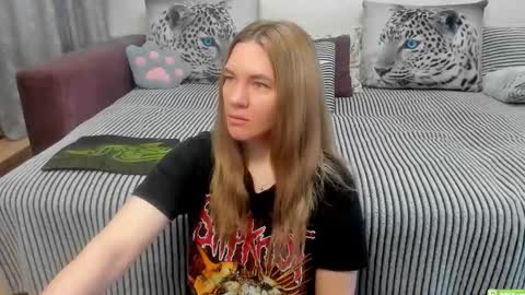 Snapshot of kendra_xx_ chatting on 05/12/26, 11:46 Kendra online show from 05/12/26, 11:46