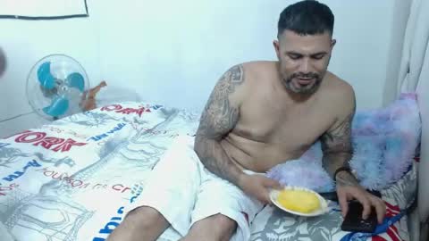 Kendra And Miller online show from 04/11/26, 10:03