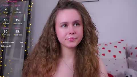 Kira online show from 03/10/26, 10:04