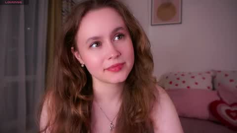 Kira online show from 05/20/26, 11:00