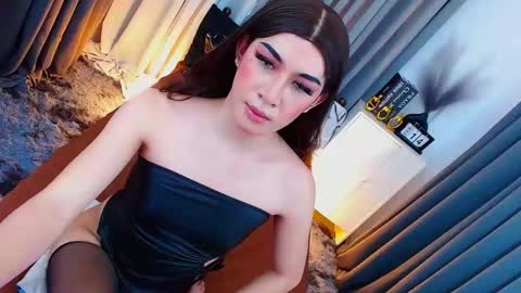 Kendra online show from 02/14/25, 02:07