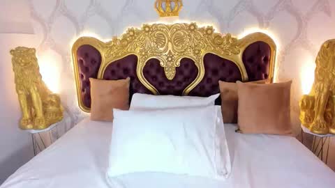 Kendral  online show from 09/26/25, 05:00