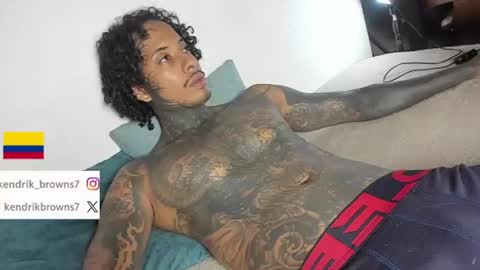Snapshot of kendrik_brown chatting on 06/21/26, 02:08 kendrick brown online show from 06/21/26, 02:08