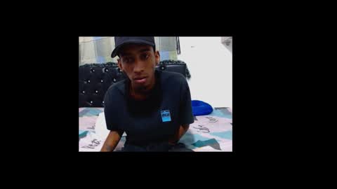 Snapshot of kendry2130 chatting on 12/17/25, 03:45 kendry-king 1 online show from 12/17/25, 03:45