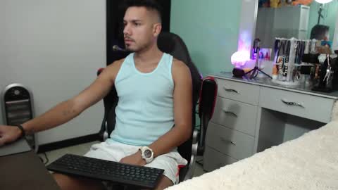 Chriss Morales online show from 01/27/25, 11:54