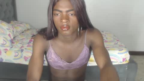 kenia_nihiara online show from 07/02/26, 09:37
