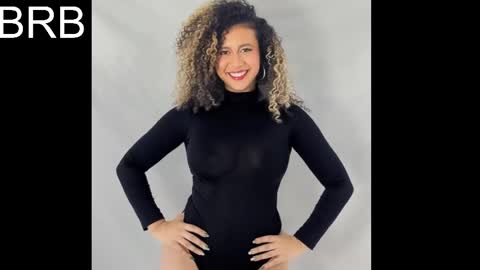kenia_thompsom01 online show from 05/22/26, 01:57