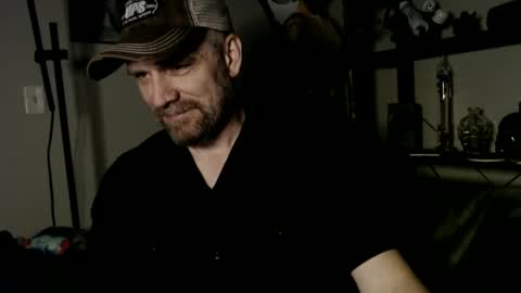 Ken Kuddles online show from 02/01/25, 03:08