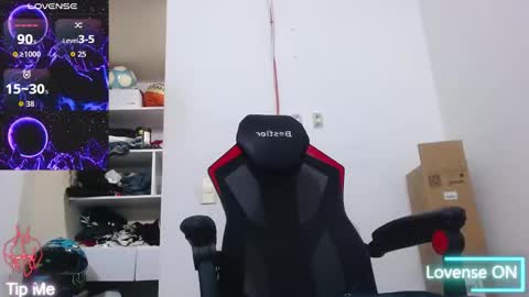 Snapshot of kenn_blake1 chatting on 02/01/26, 01:04 blake online show from 02/01/26, 01:04