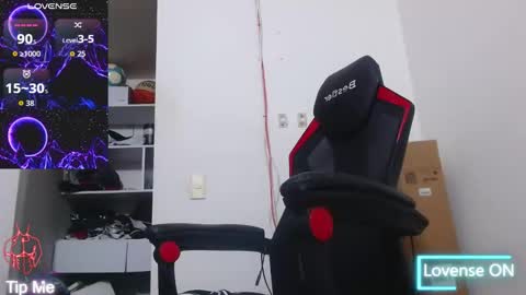 Snapshot of kenn_blake1 chatting on 02/09/26, 02:26 blake online show from 02/09/26, 02:26