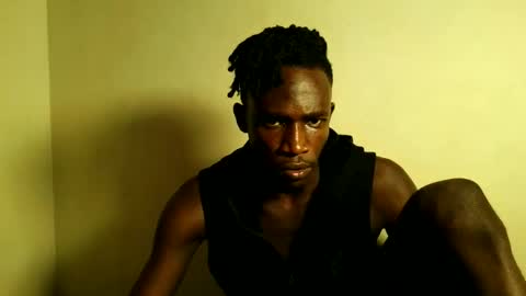 Kenia online show from 01/12/26, 08:58