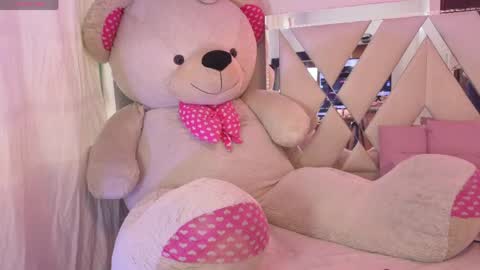 kenndal_tay online show from 05/16/26, 07:45
