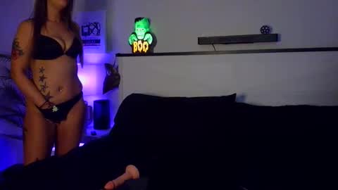 Snapshot of kennedybee chatting on 10/30/25, 03:08 Kennedy online show from 10/30/25, 03:08