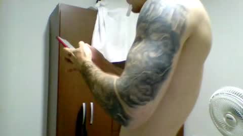 Snapshot of kennerfox77 chatting on 07/12/26, 01:18 Kennfox777 online show from 07/12/26, 01:18